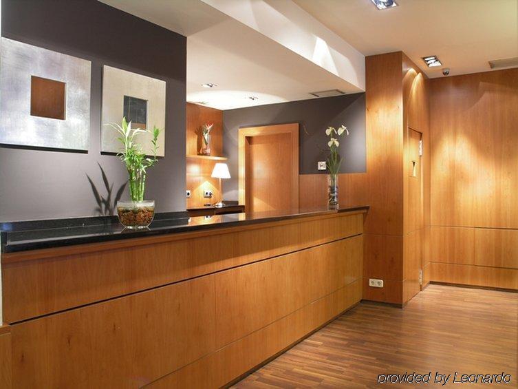 Hotel Yoldi Pamplona Interior photo