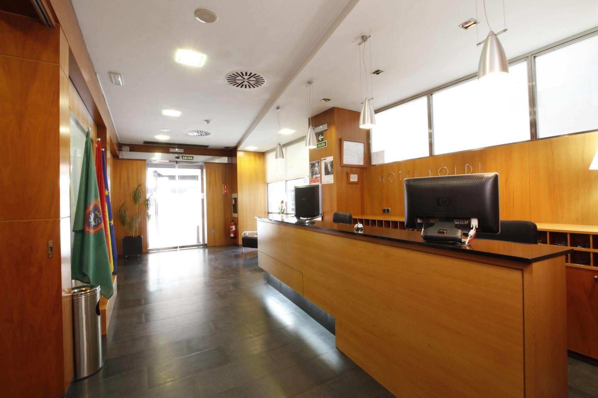 Hotel Yoldi Pamplona Exterior photo