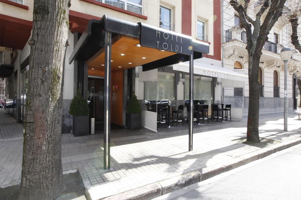 Hotel Yoldi Pamplona Exterior photo